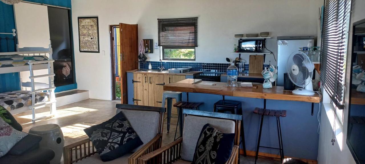 Blue Space Beach House Port Shepstone Extérieur photo