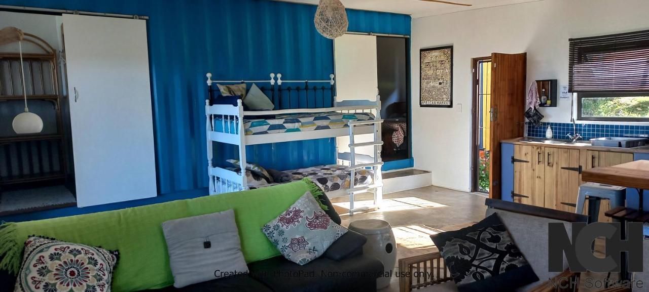 Blue Space Beach House Port Shepstone Extérieur photo