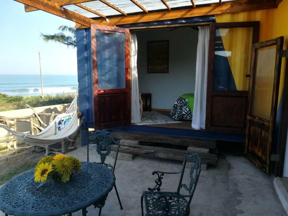 Blue Space Beach House Port Shepstone Extérieur photo
