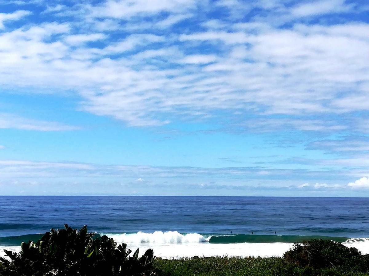 Blue Space Beach House Port Shepstone Extérieur photo